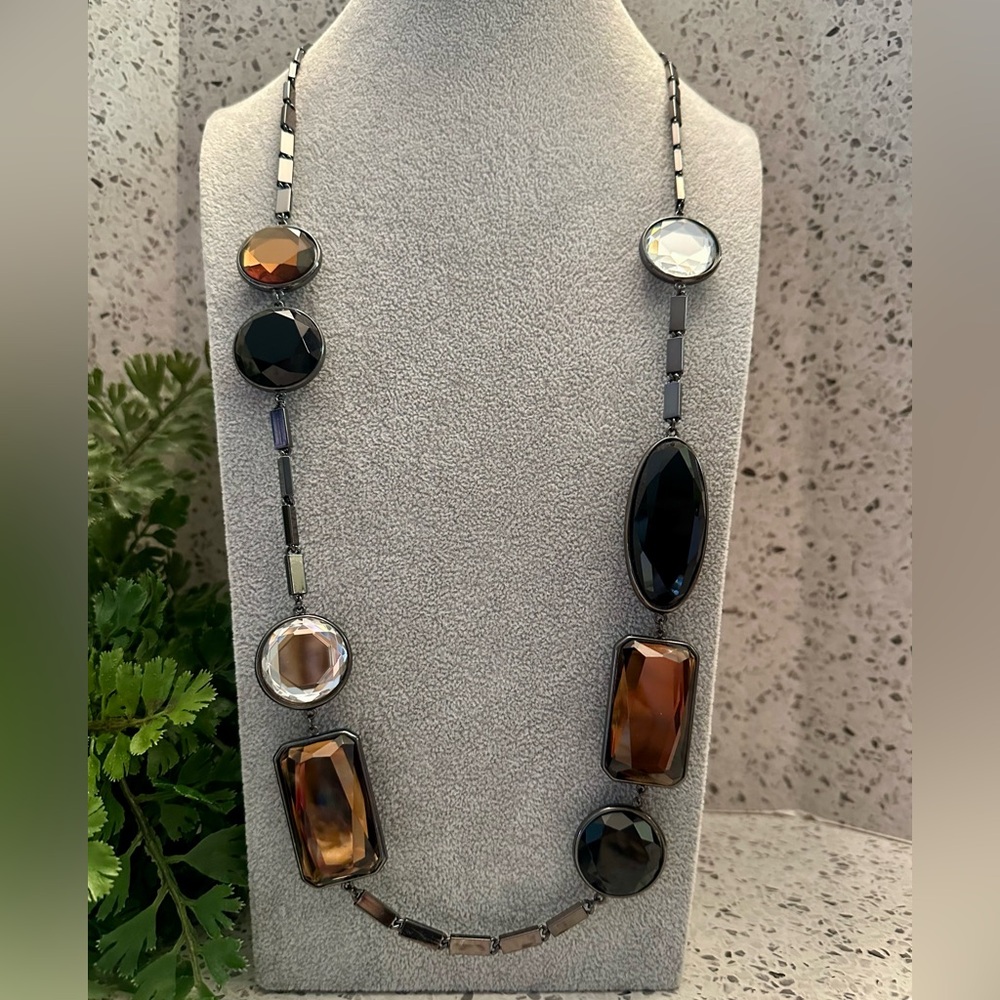 Acrylic Gem Statement Necklace - image 2